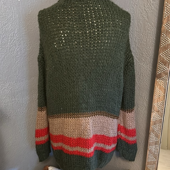 Gilded Intent | Collegiate Striped Cardigan - Picture 5 of 7